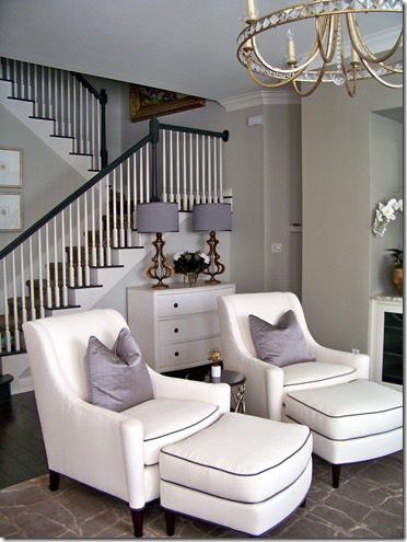 interior design chic family room, sitting area